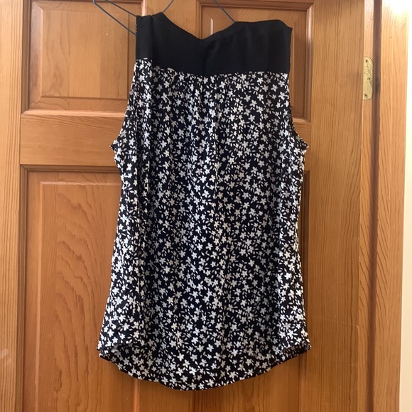 Ann Taylor Blouse - Size L - Picture 4 of 4